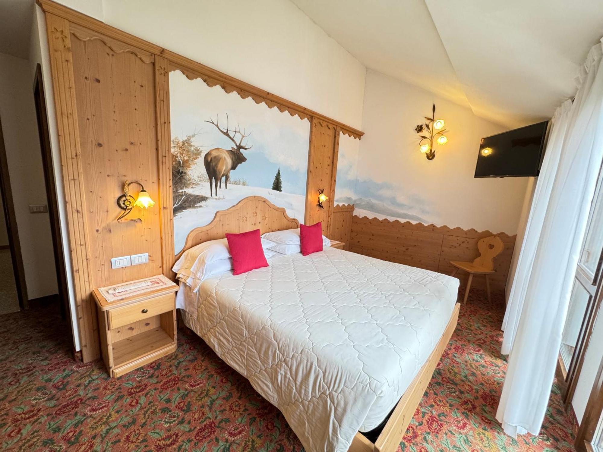 Hotel Europa Сан-Мартино-ди-Кастроцца Номер фото