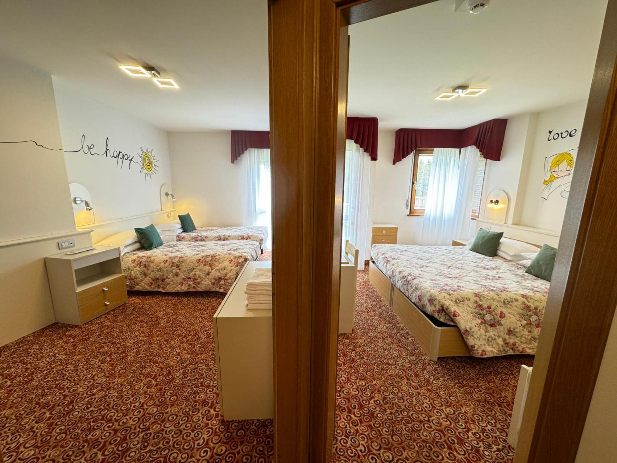 Hotel Europa Сан-Мартино-ди-Кастроцца Экстерьер фото